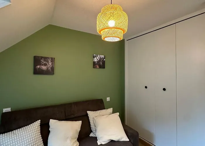 Appartement Les Meublés De Luchon - L'échappée Verte - Centre Luchon, Calme, Wifi